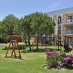 Sol Sancti Petri Aparthotel 
