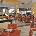Sol Sancti Petri Aparthotel 