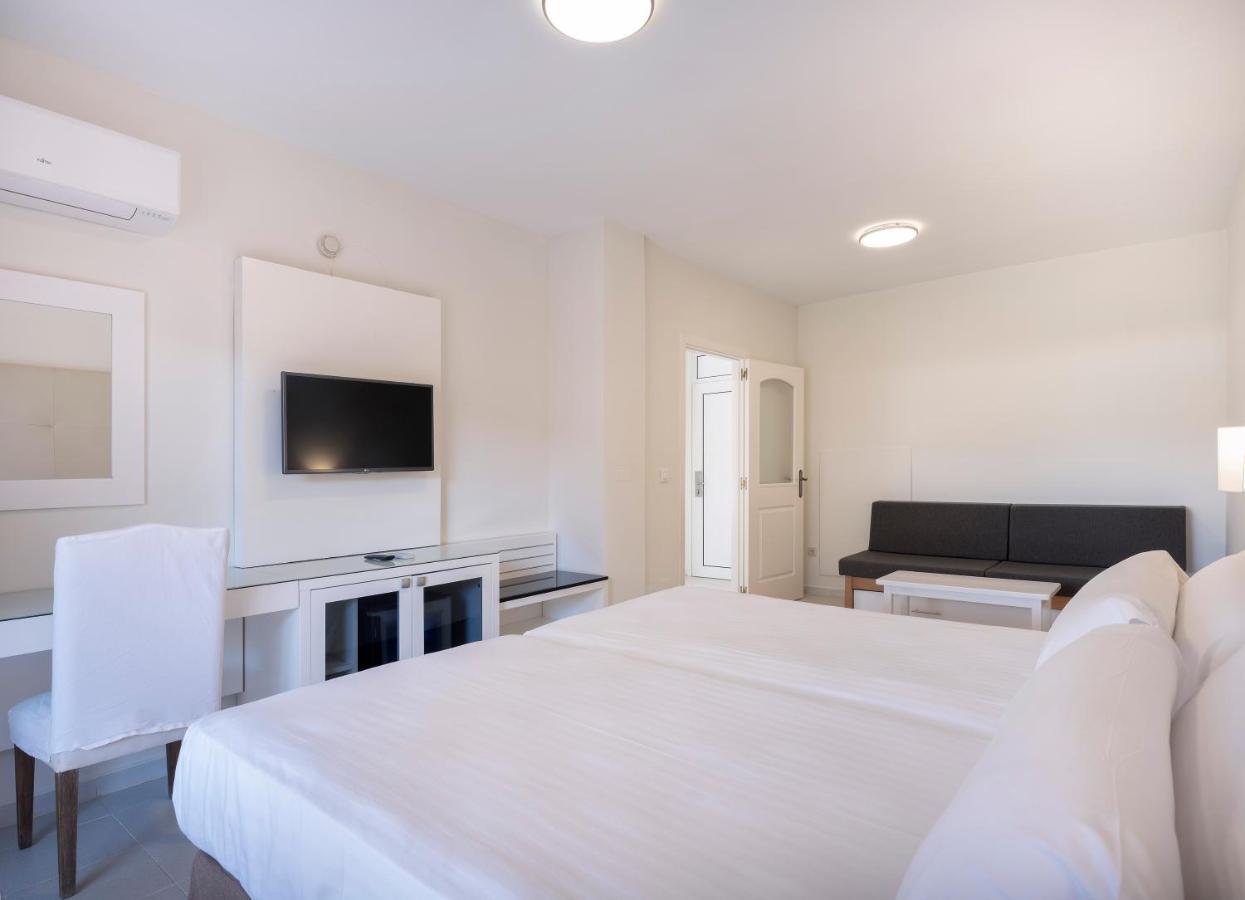 Aparthotel Sol Sancti Petri