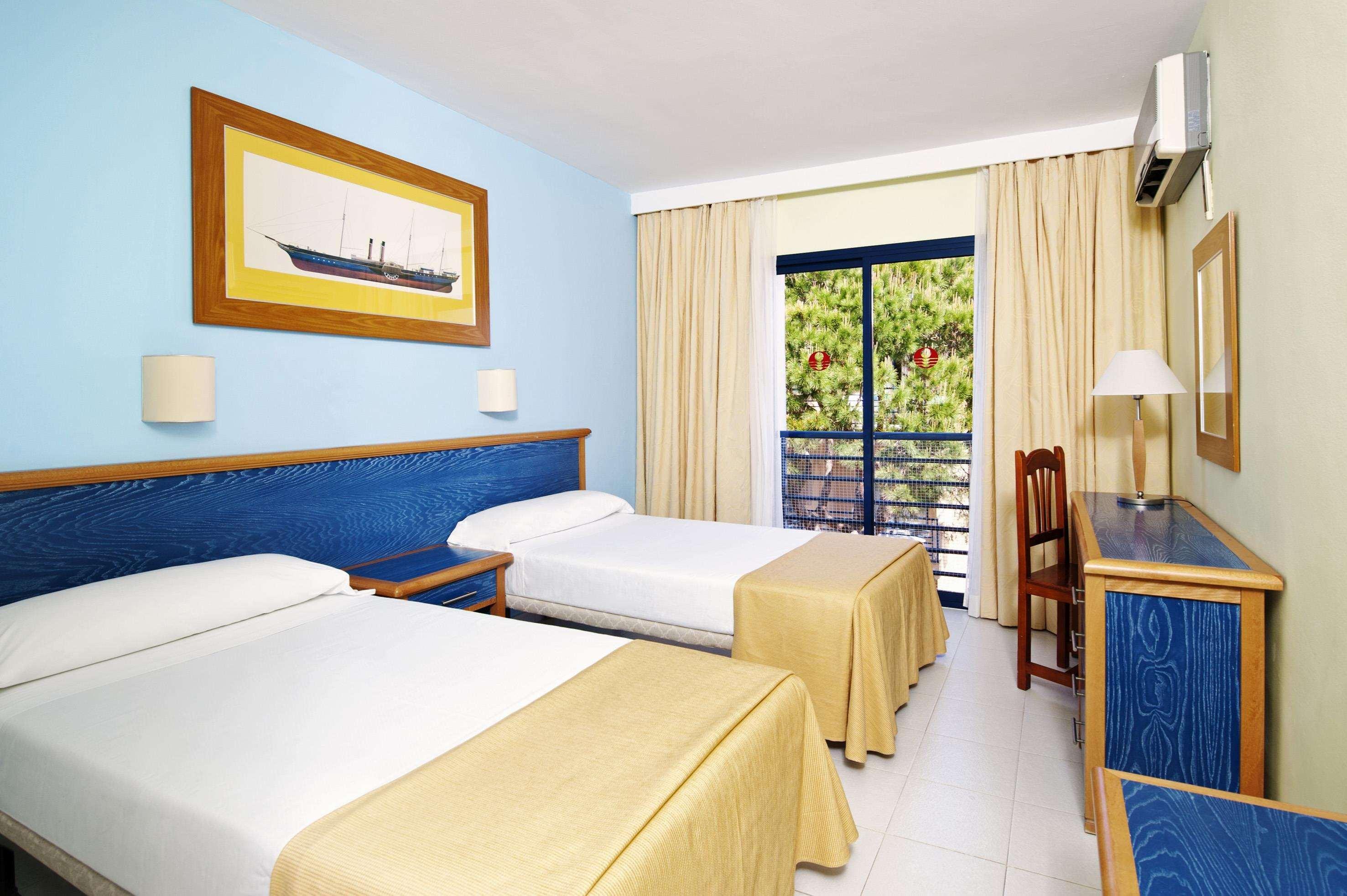 Sol Sancti Petri Aparthotel