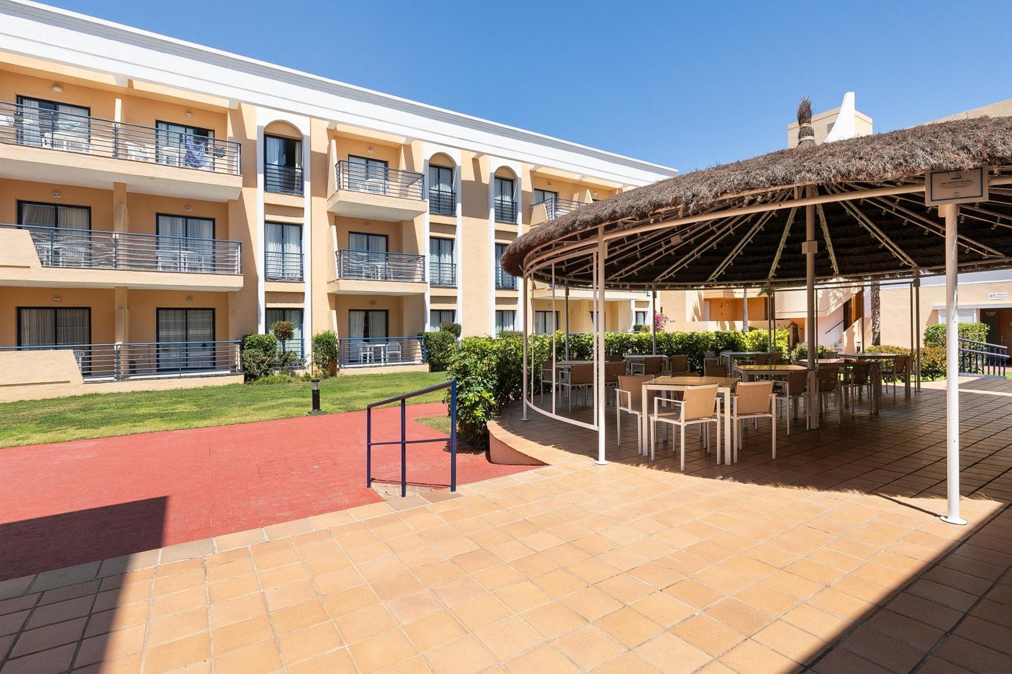 Sol Sancti Petri Aparthotel Chiclana de la Frontera