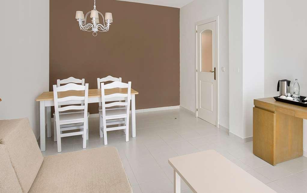Aparthotel Sol Sancti Petri Chiclana de la Frontera
