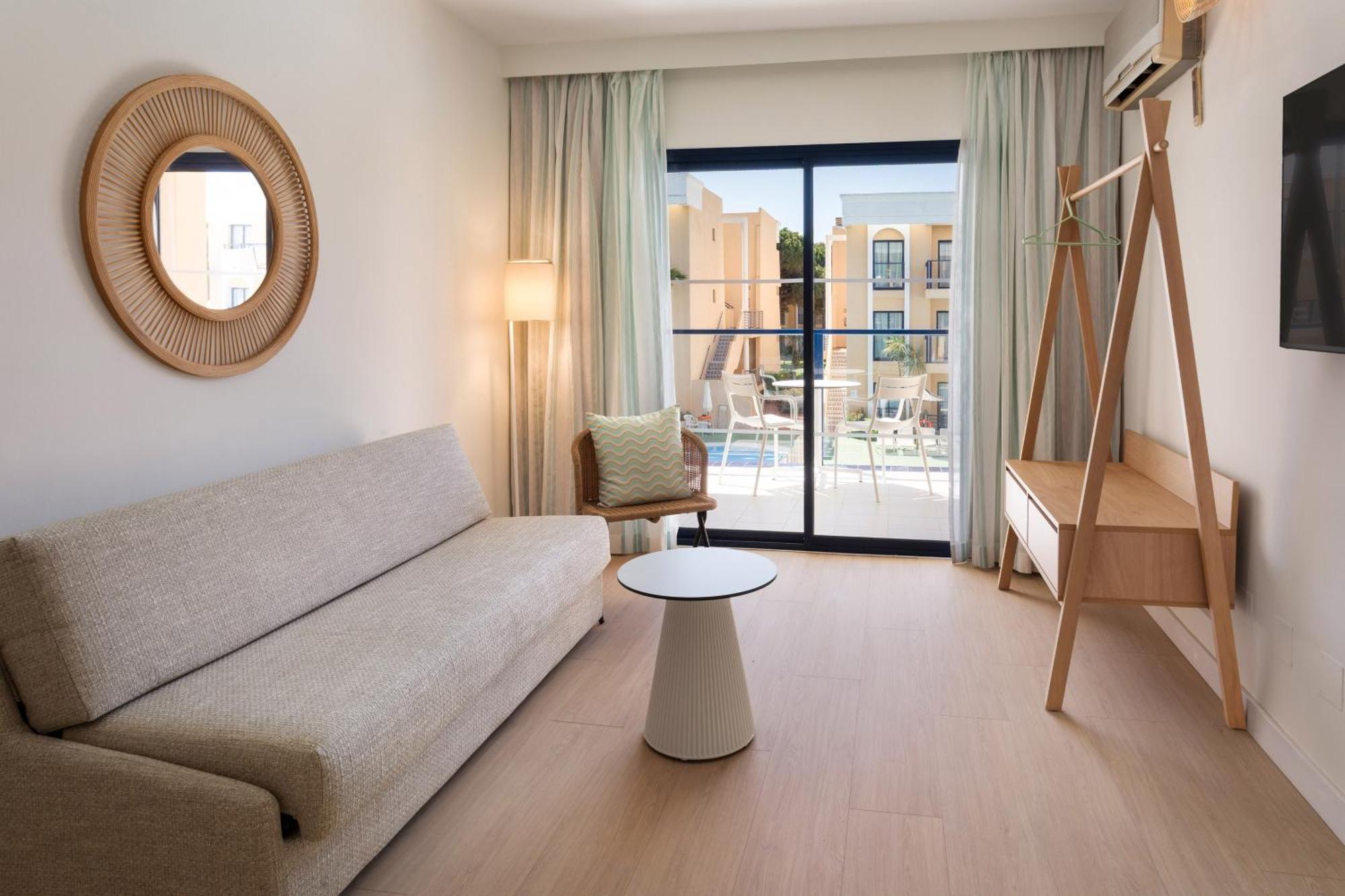 Aparthotel Sol Sancti Petri